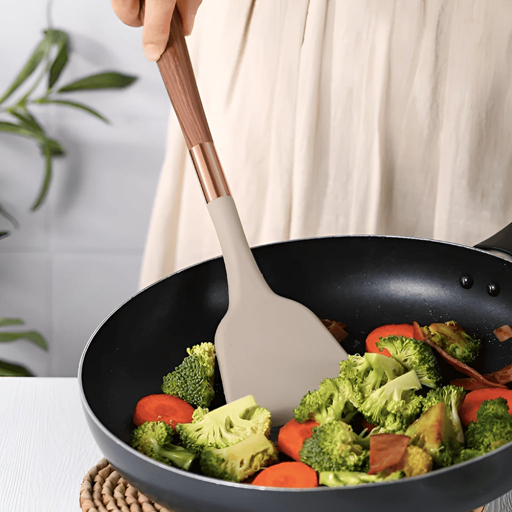 Set Peralatan Dapur Mewah - Pemegang Tembaga & Kayu, Alat Silikon