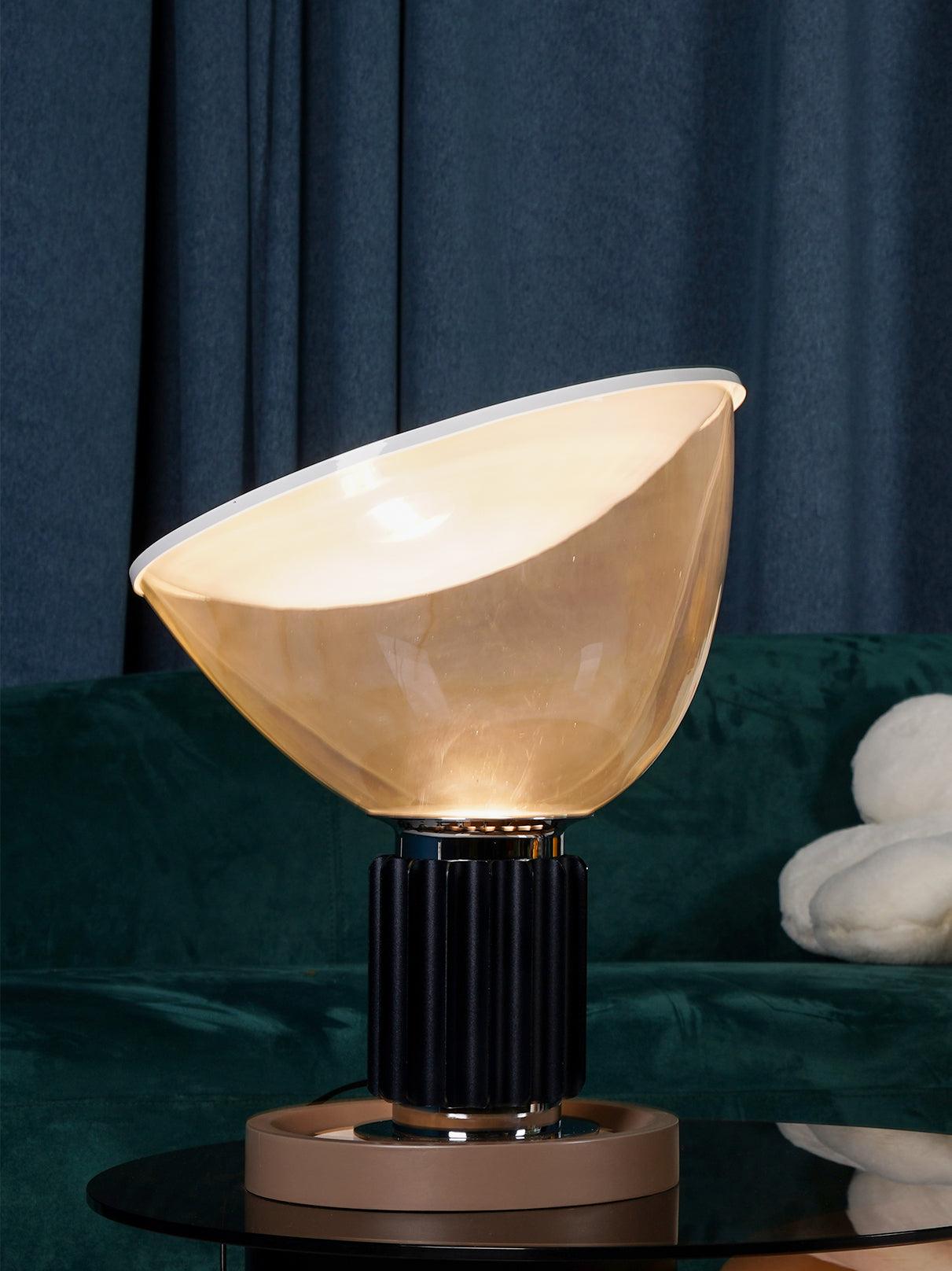 Lampa stołowa Nexus — nowoczesny design z regulacją