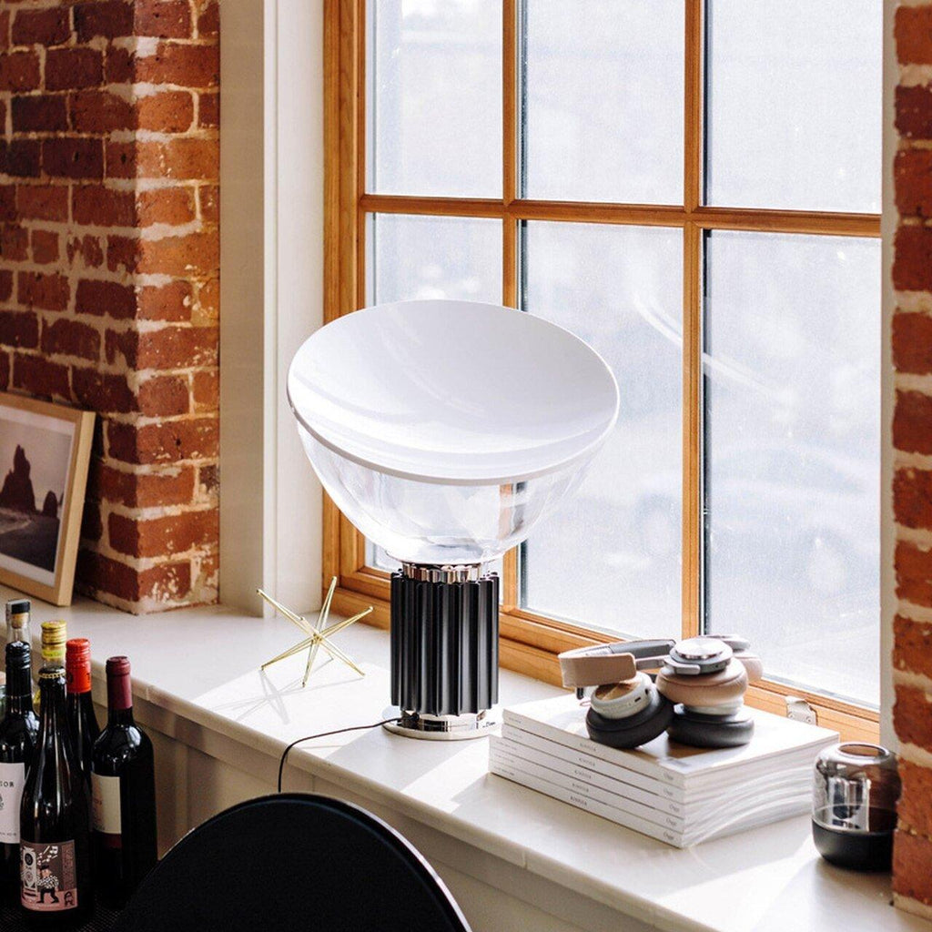 Lampa stołowa Nexus — nowoczesny design z regulacją