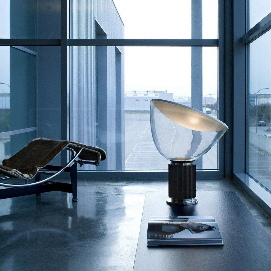 Lampa stołowa Nexus — nowoczesny design z regulacją
