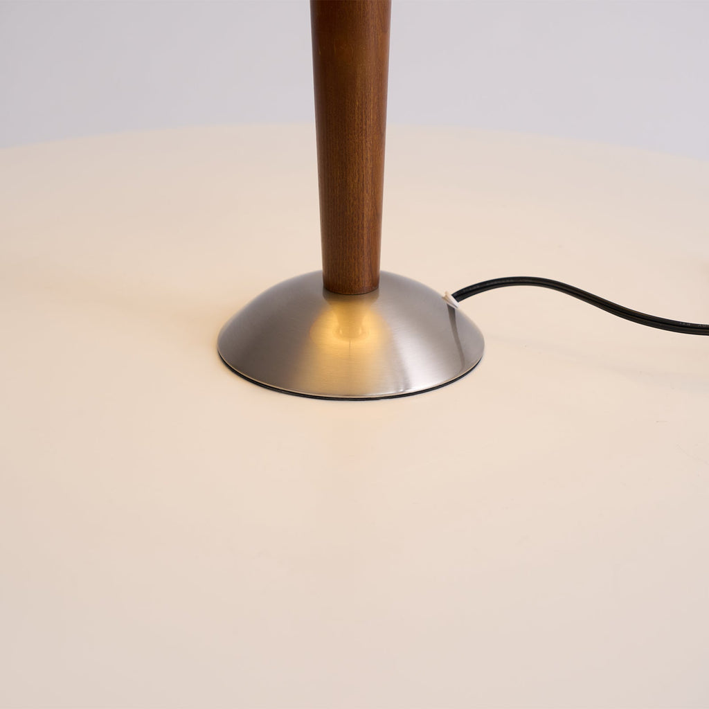 Talonwood Table Lamp — ∅11.8″ × H17.3″, Tan And Walnut Variant