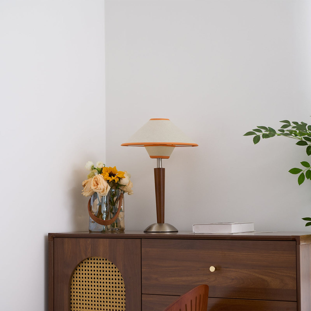 Talonwood Table Lamp — ∅11.8″ × H17.3″, Tan And Walnut Variant