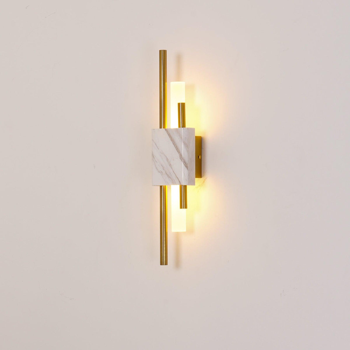 Tanto Wall Light — Asymmetric Slimline Design