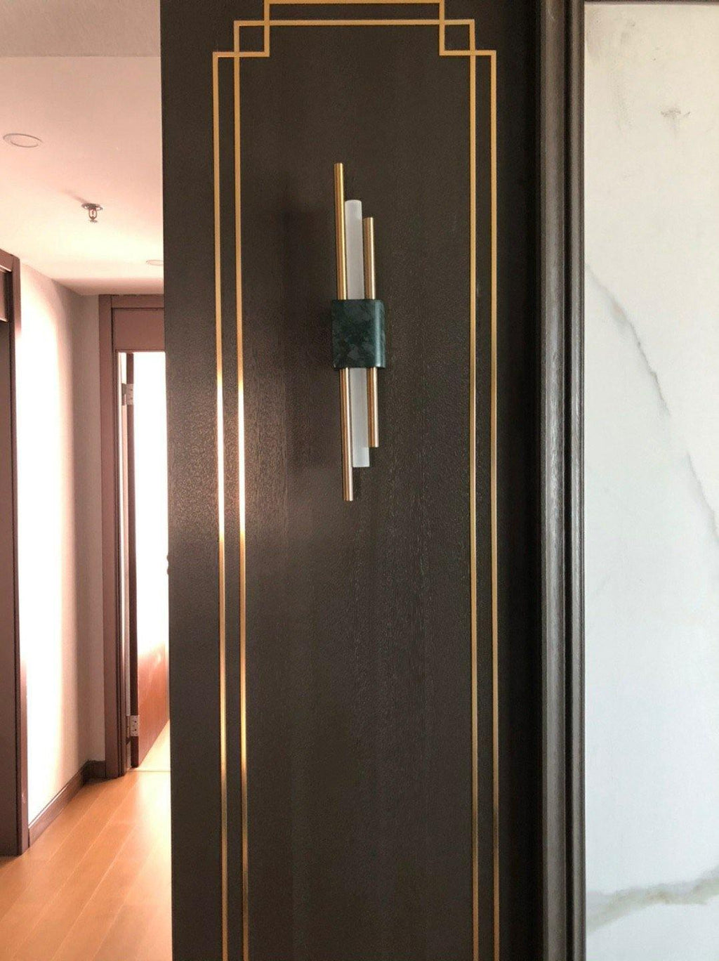 Tanto Wall Light — Asymmetric Slimline Design