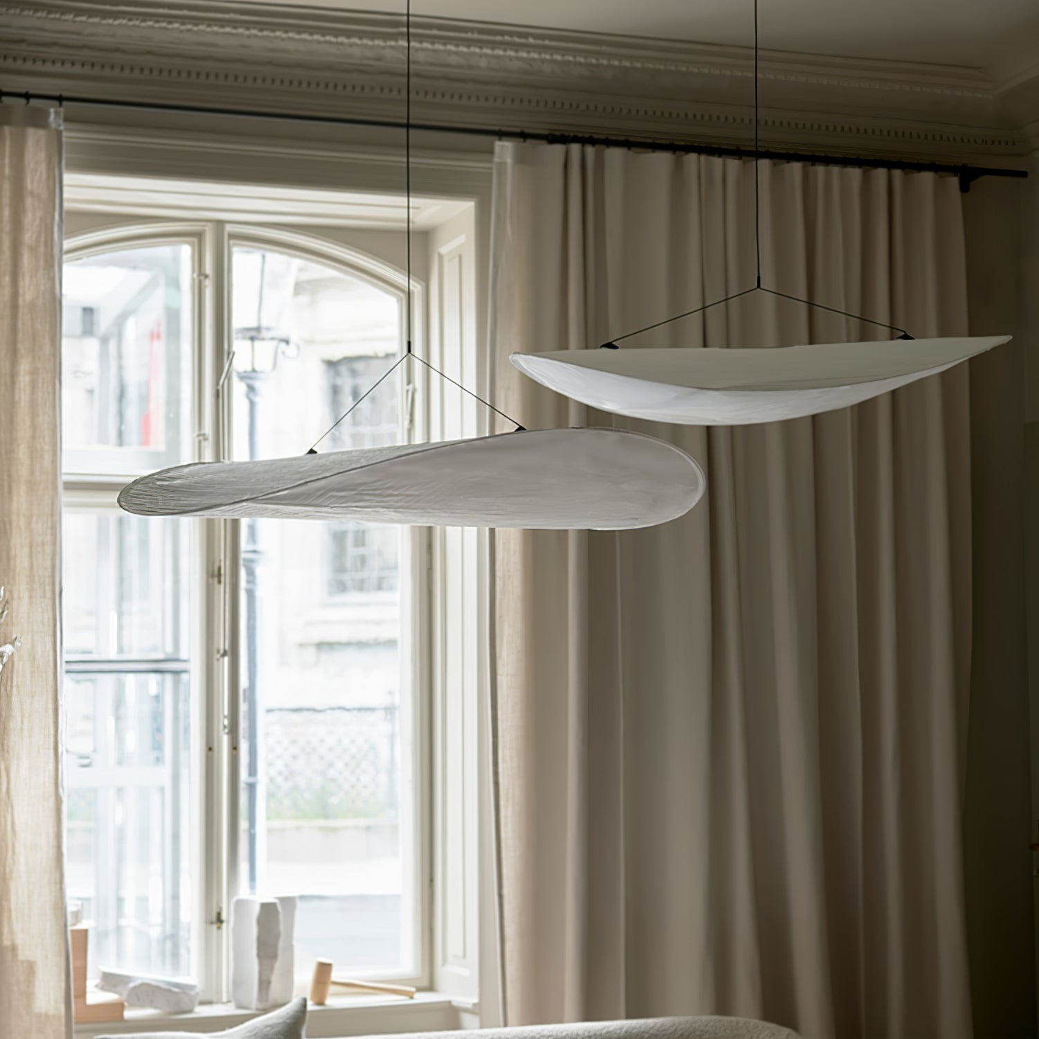 Tense Tyvek Pendant Lamp — Multi-Disc Arrangement