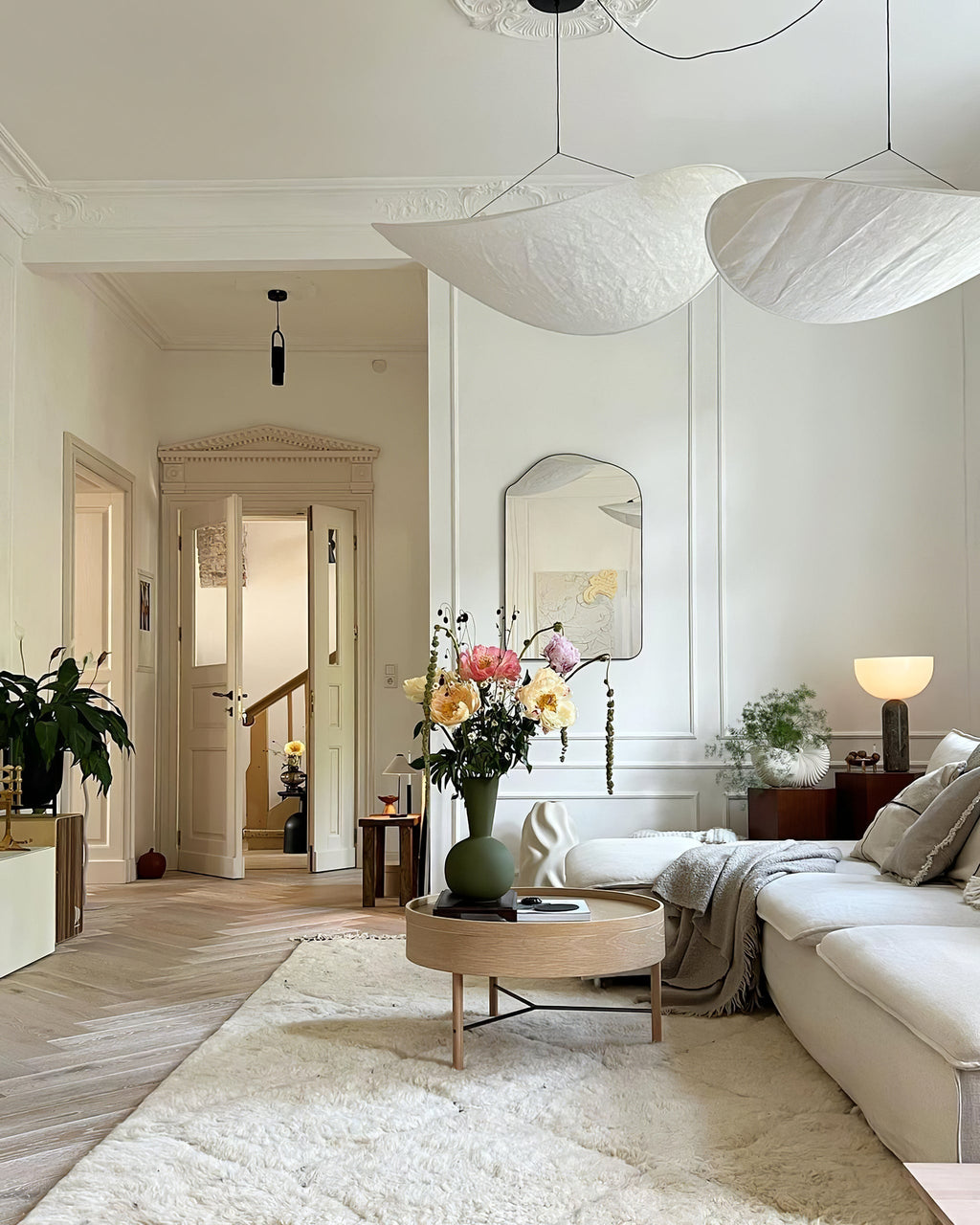 Tense Tyvek Pendant Lamp — Multi-Disc Arrangement