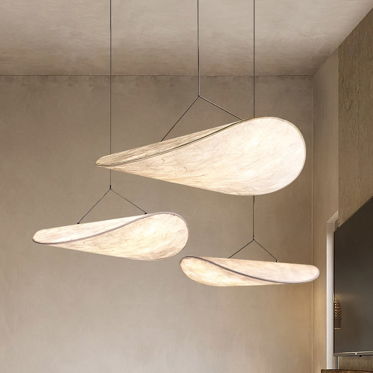 Tense Sculptural Pendant Light — Floating Silhouette & Multi Head Cluster Configuration