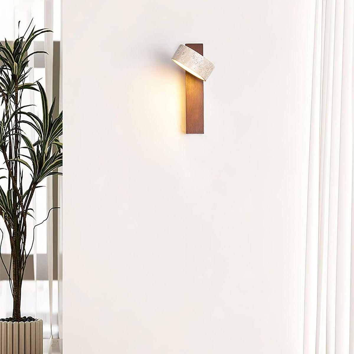 Ritta Wall Light Yellow Travertine Wood Beam