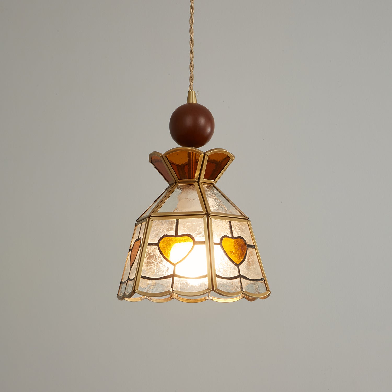 Tiffany Stained Glass Pendant Lamp — Vibrant Decorative Ceiling Light