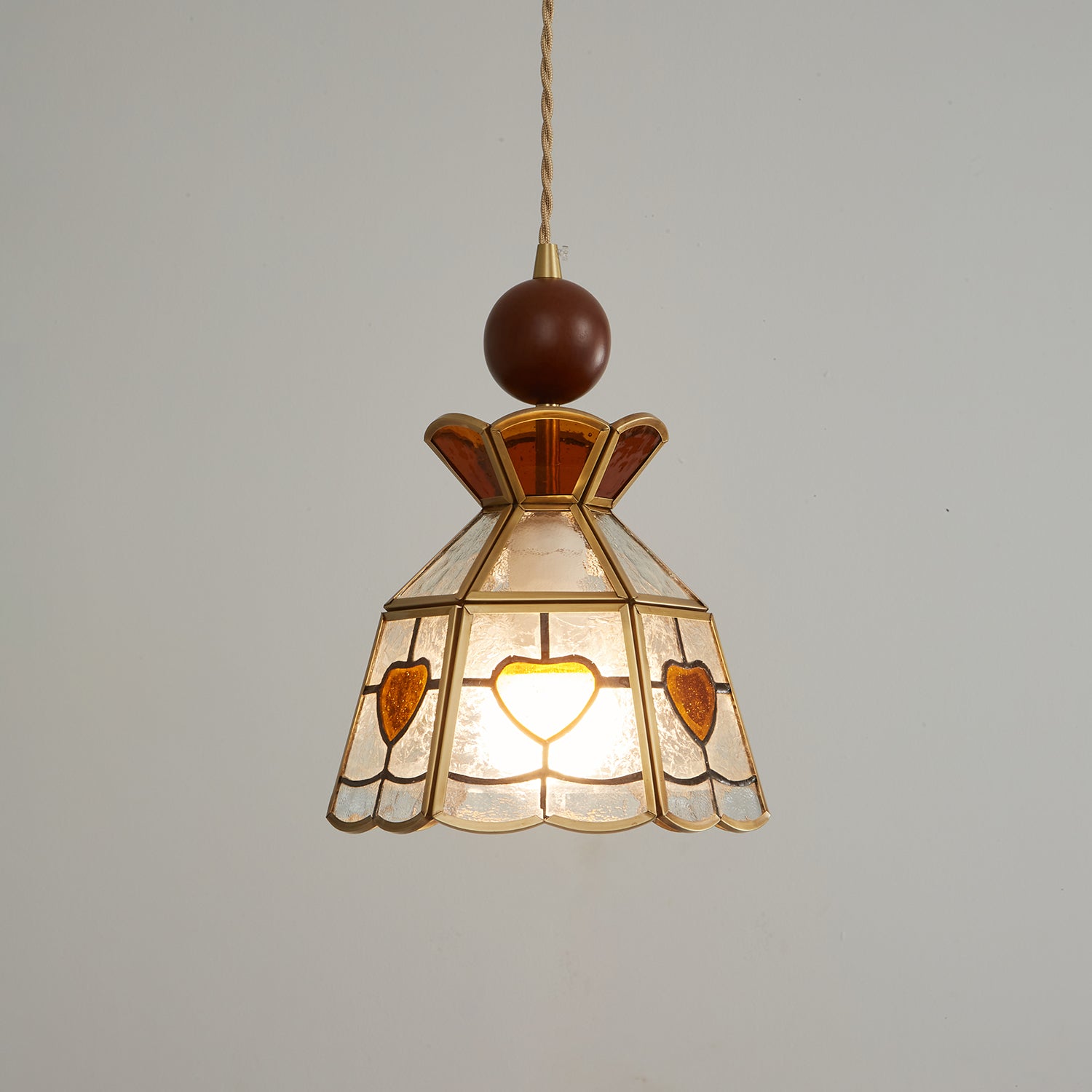 Tiffany Stained Glass Pendant Lamp — Vibrant Decorative Ceiling Light