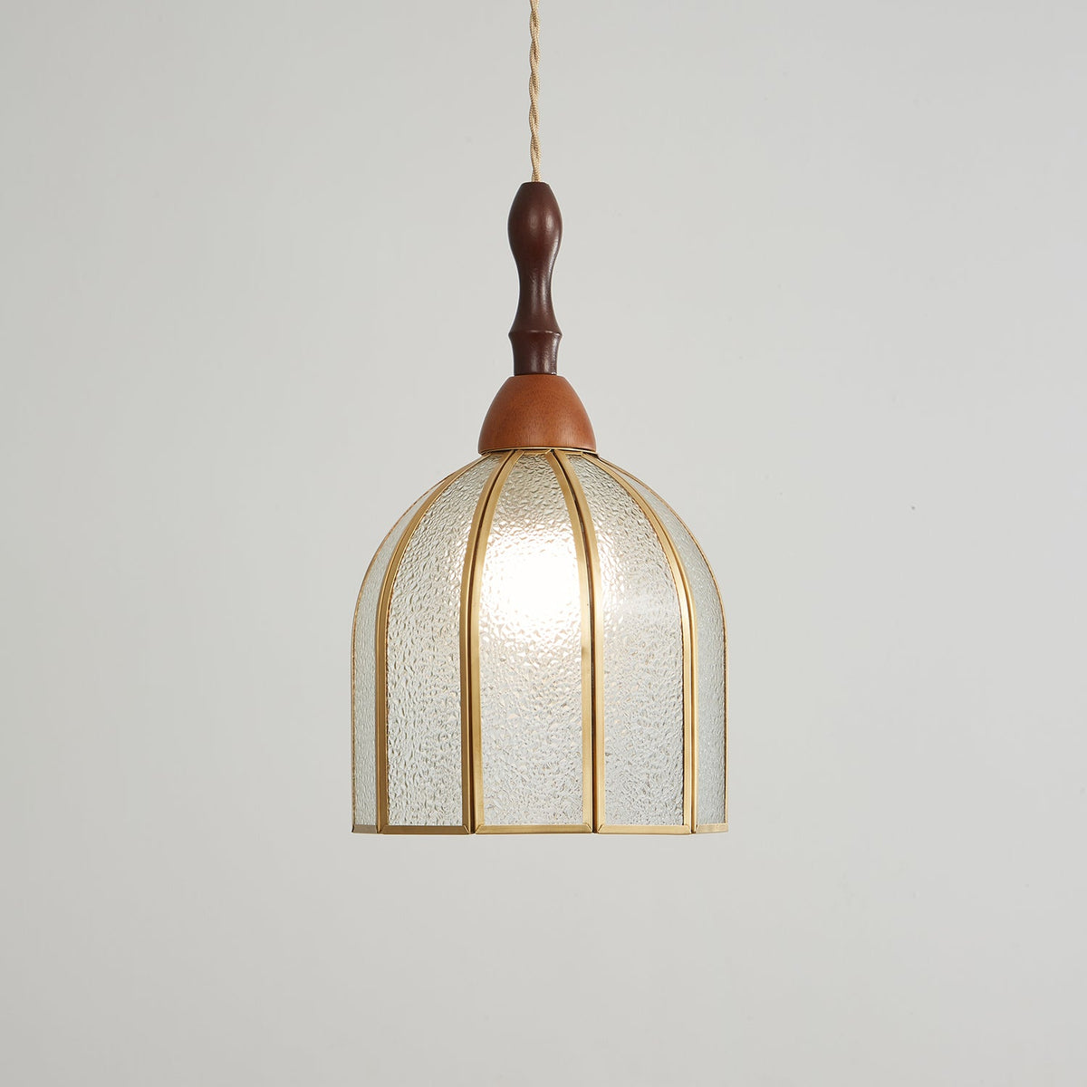 Tiffany Stained Glass Pendant Lamp — Vibrant Decorative Ceiling Light