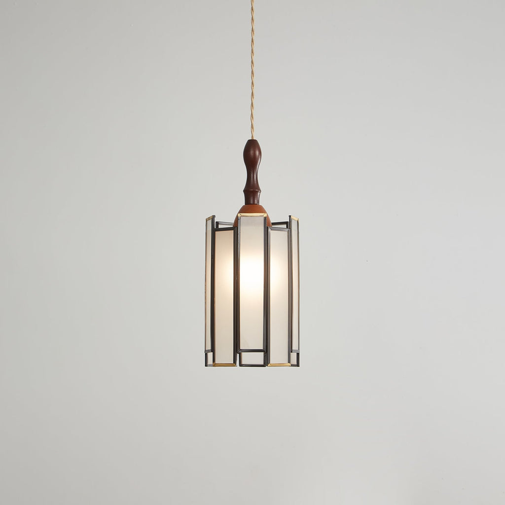Tiffany Stained Glass Pendant Lamp — Vibrant Decorative Ceiling Light