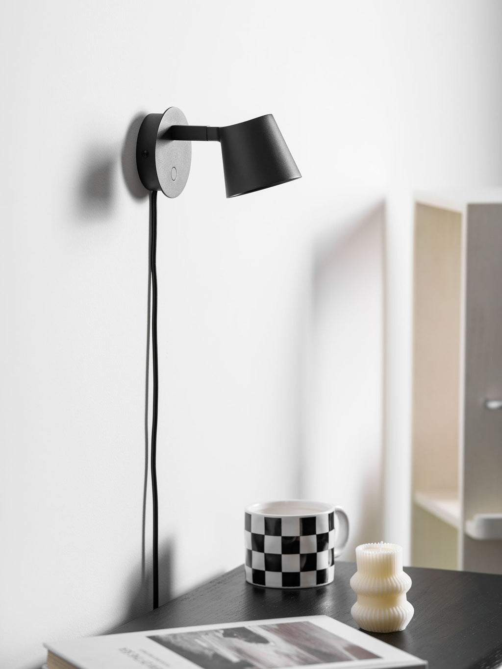 Lampada da parete Tip Plug-In — Testa e braccio regolabili, interruttore sul cavo