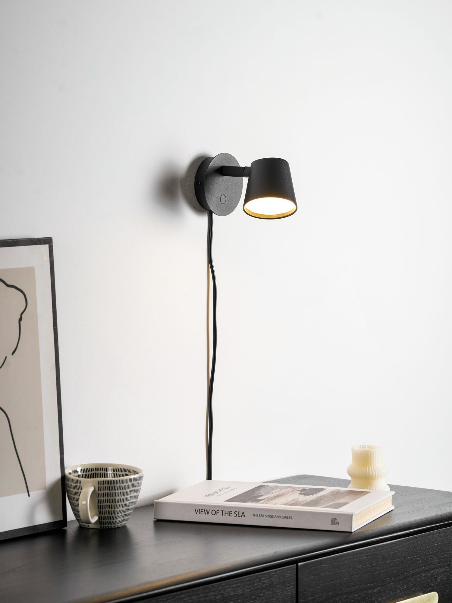 Lampada da parete Tip Plug-In — Testa e braccio regolabili, interruttore sul cavo