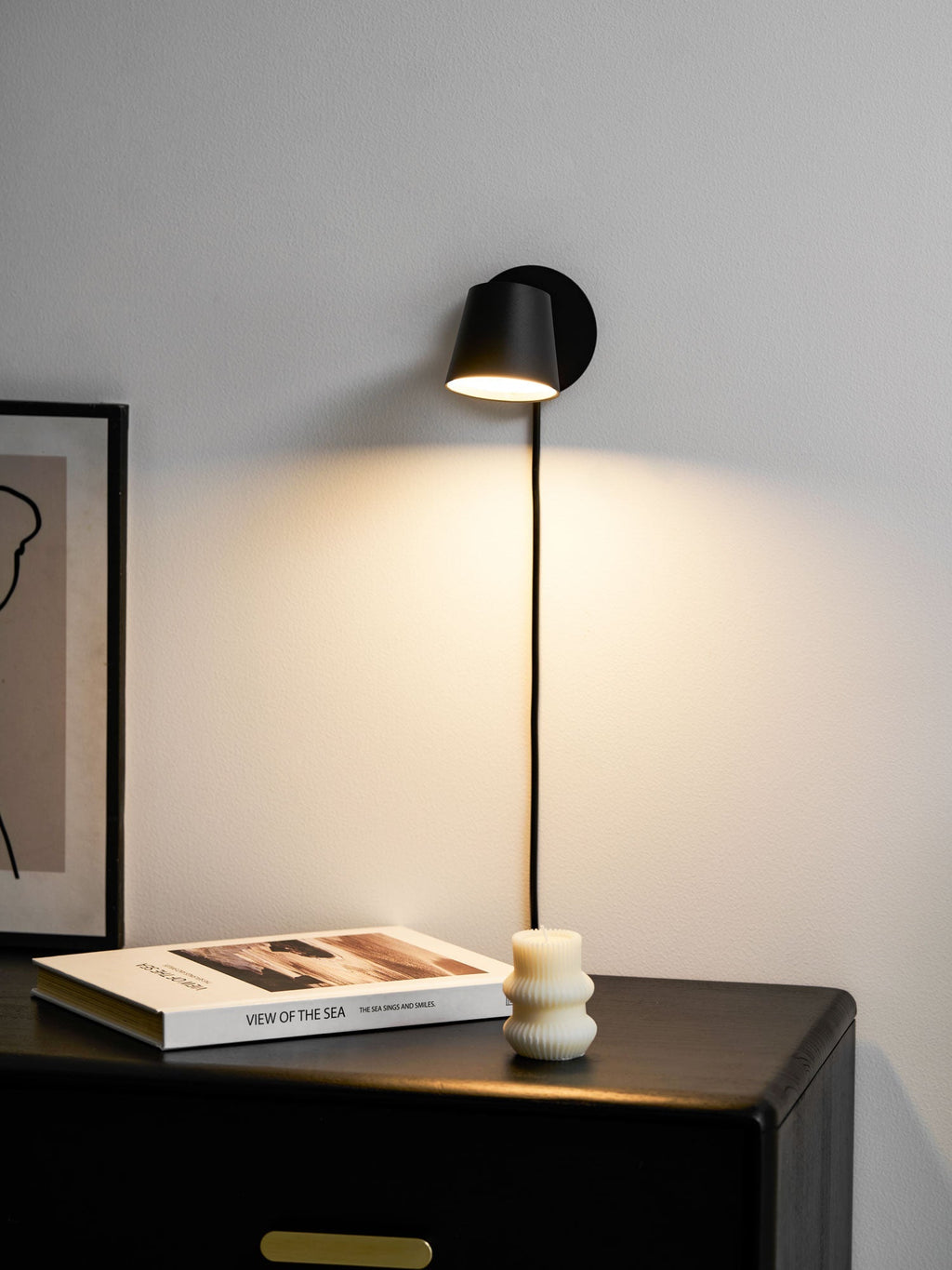 Lampada da parete Tip Plug-In — Testa e braccio regolabili, interruttore sul cavo