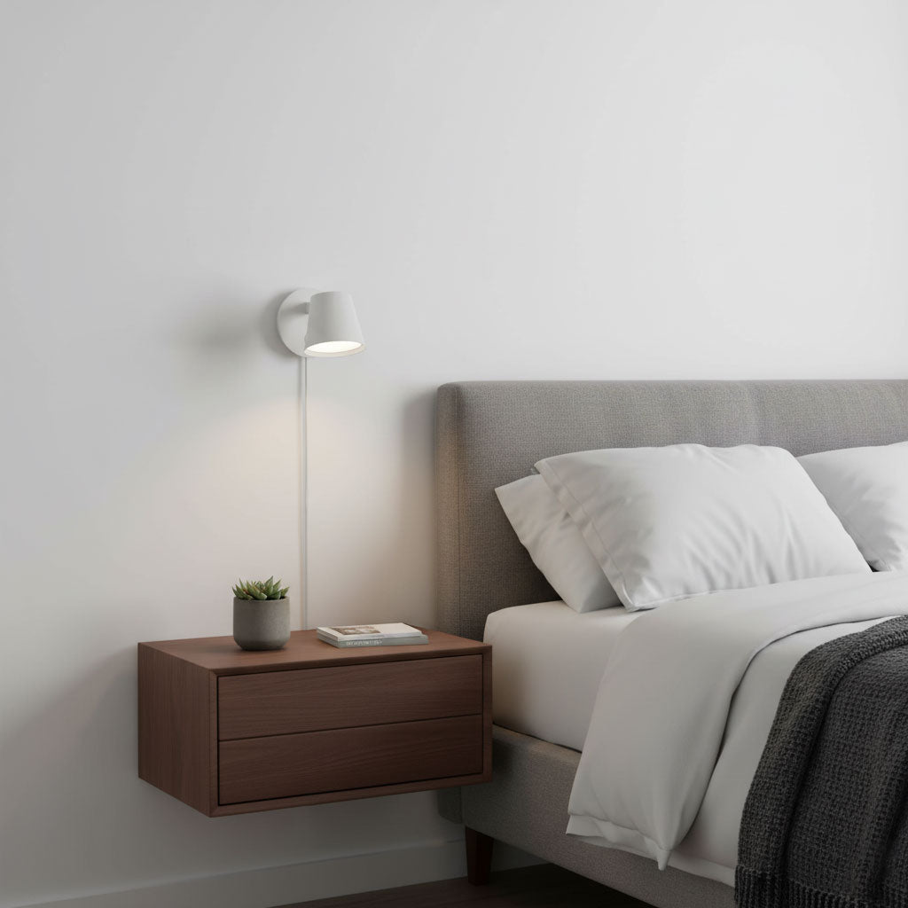 Lampada da parete Tip Plug-In — Testa e braccio regolabili, interruttore sul cavo