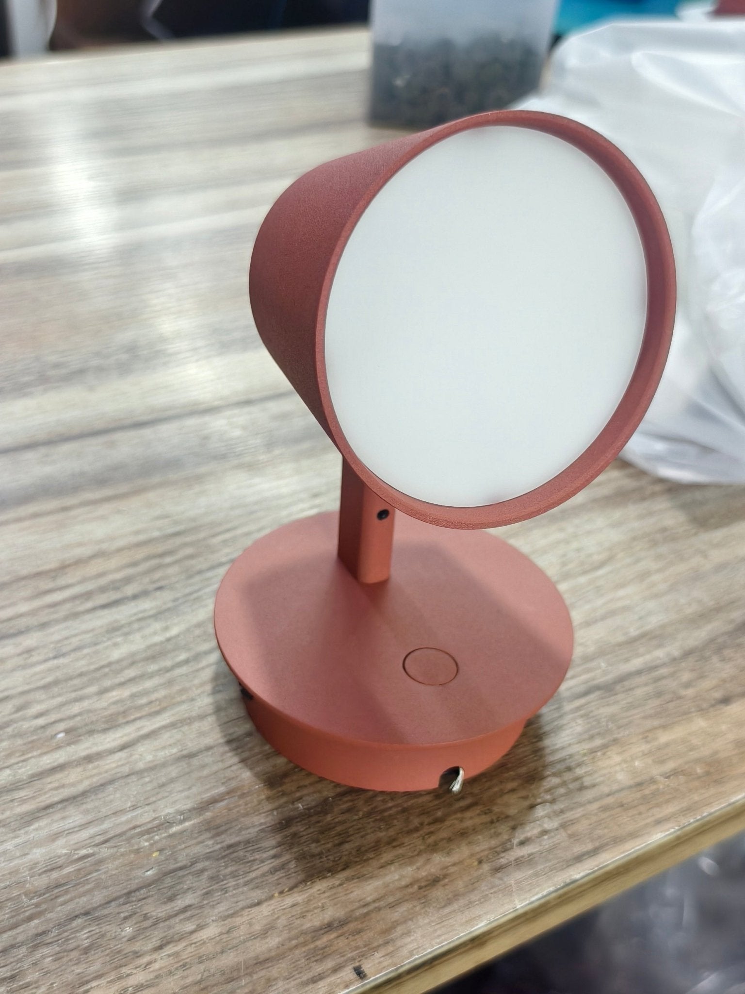 Lampada da parete Tip Plug-In — Testa e braccio regolabili, interruttore sul cavo