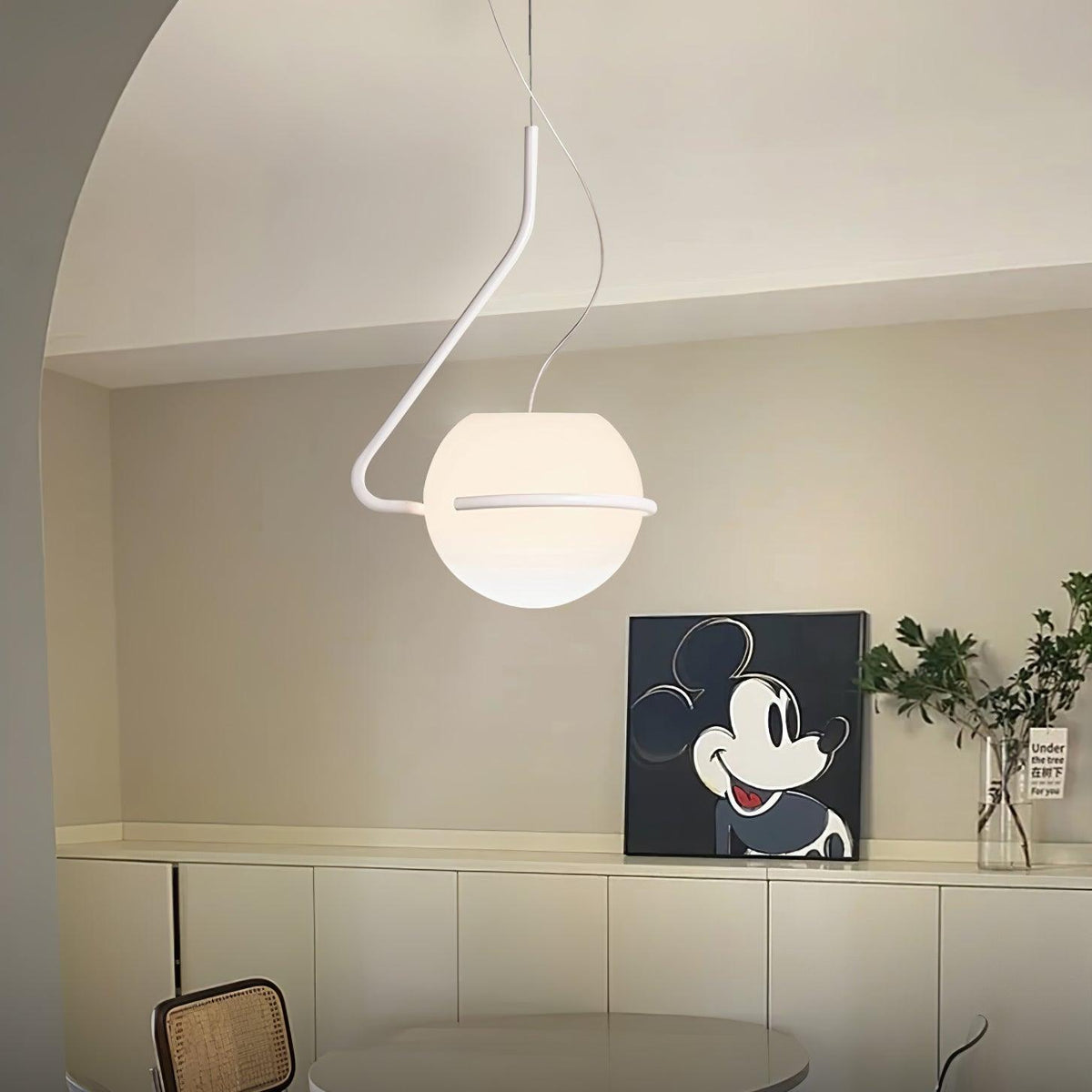 Runde minimalistische Glas-Deckenpendelleuchte — 40W E26-Fassung