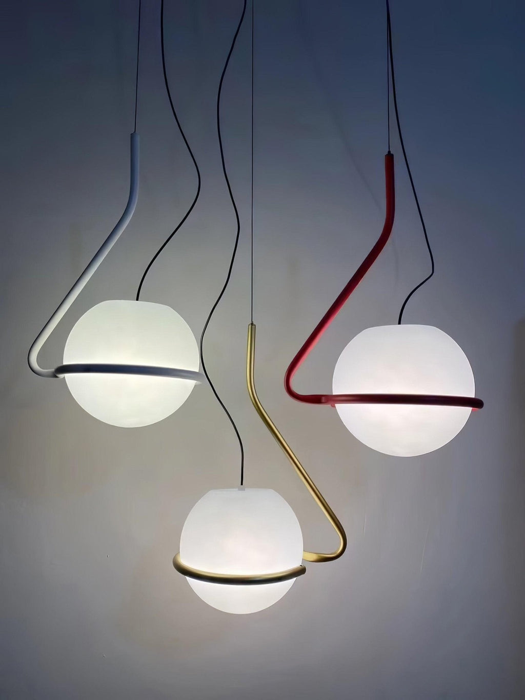 Runde minimalistische Glas-Deckenpendelleuchte — 40W E26-Fassung