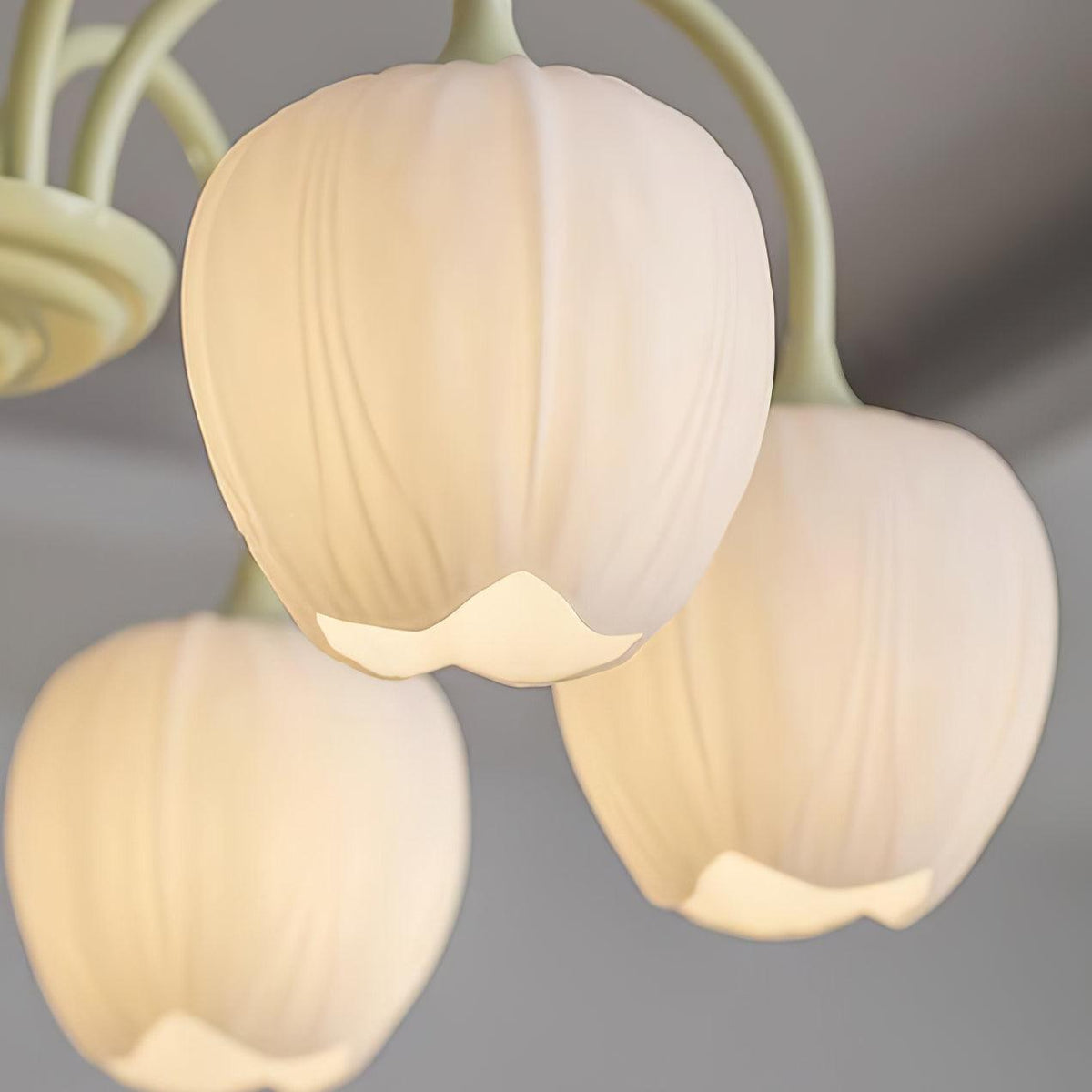 VKL-1002 Tulip Matcha Chandelier