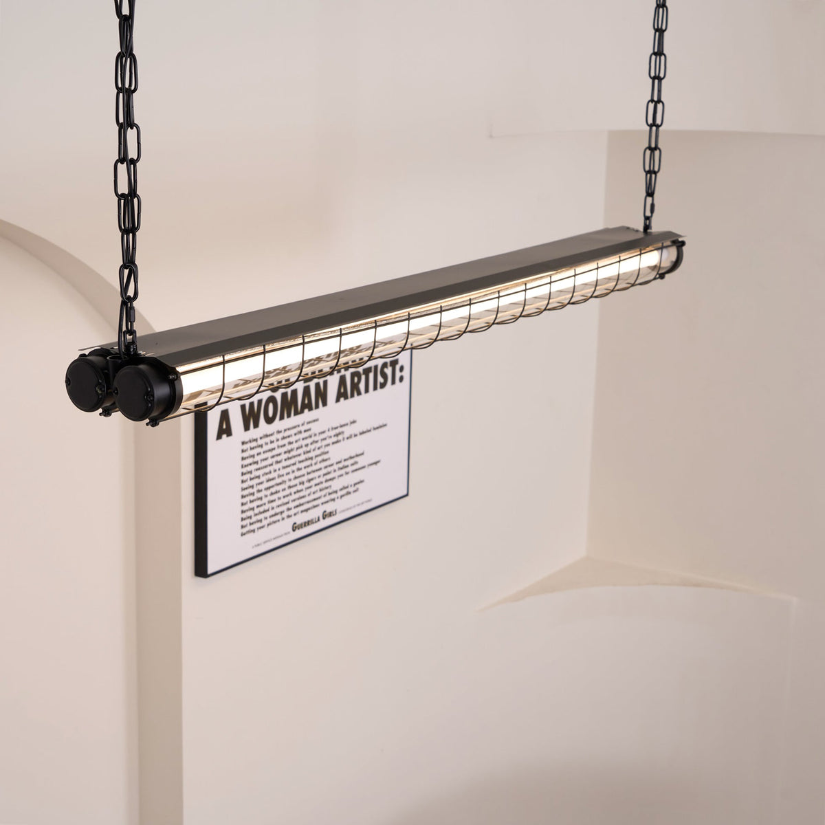 מנורת תלייה קווית תעשייתית Arorisra, 123cm, LED מובנה