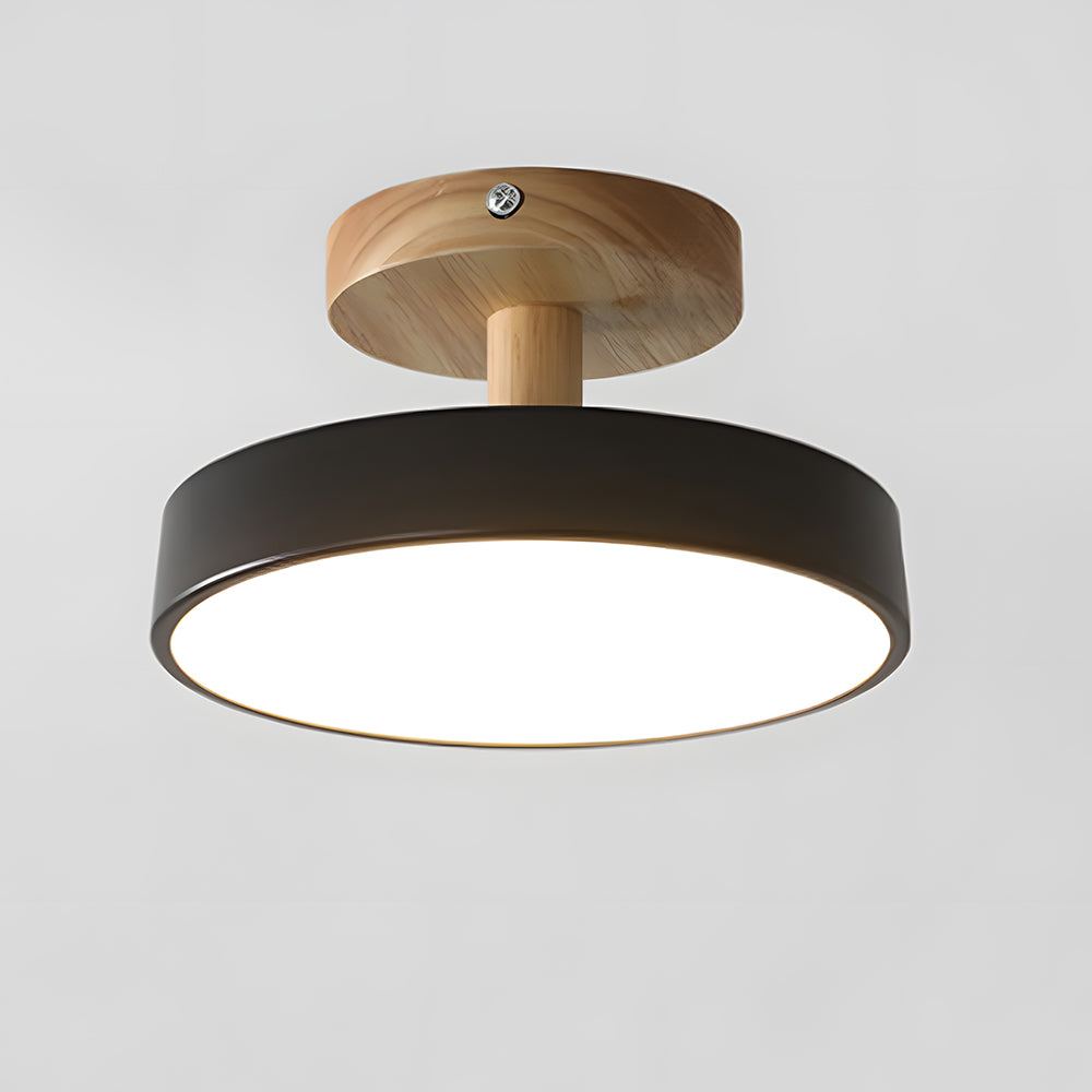 LED stropní svítidlo - minimalistický design s dřevěným akcentem