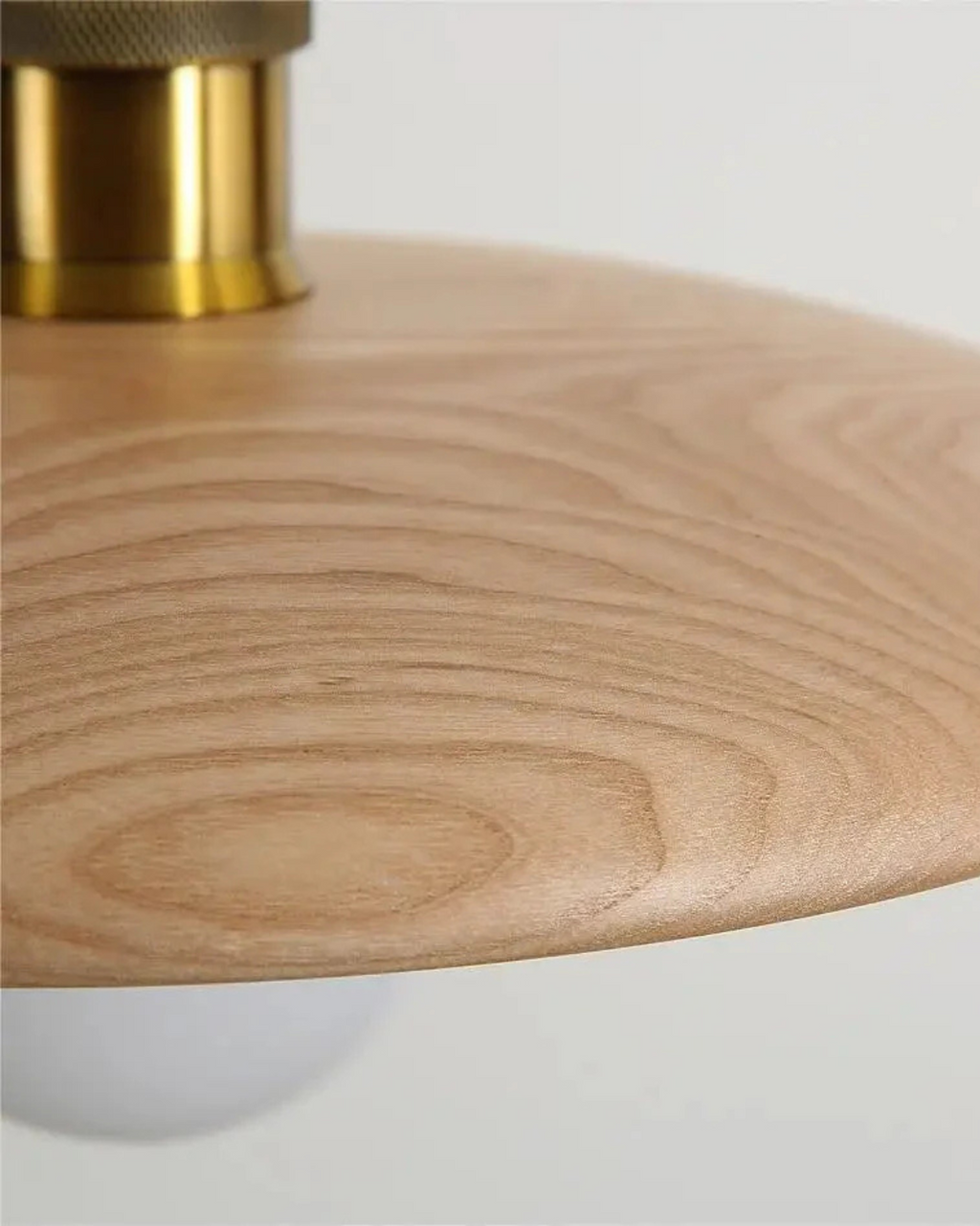 Norumi | Lustră suspendată cu abajur subțire din lemn în stil Japandi Zen | Orntli