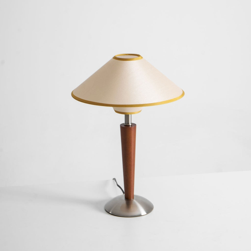 Talonwood Table Lamp — ∅11.8″ × H17.3″, Tan And Walnut Variant