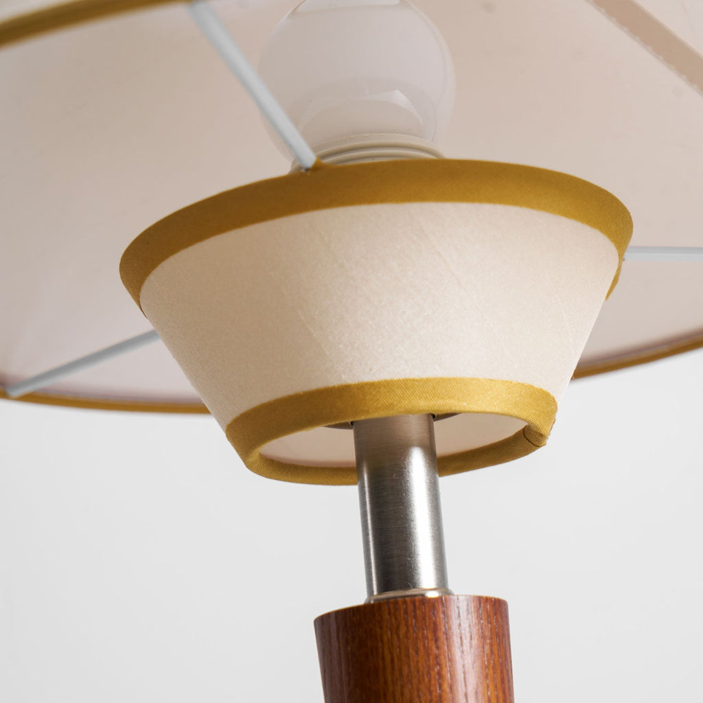 Talonwood Table Lamp — ∅11.8″ × H17.3″, Tan And Walnut Variant