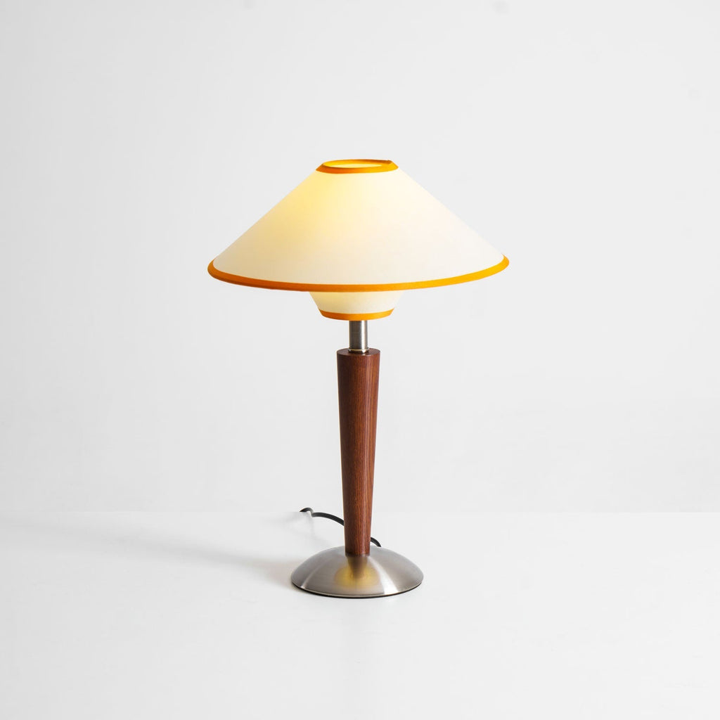 Talonwood Table Lamp — ∅11.8″ × H17.3″, Tan And Walnut Variant