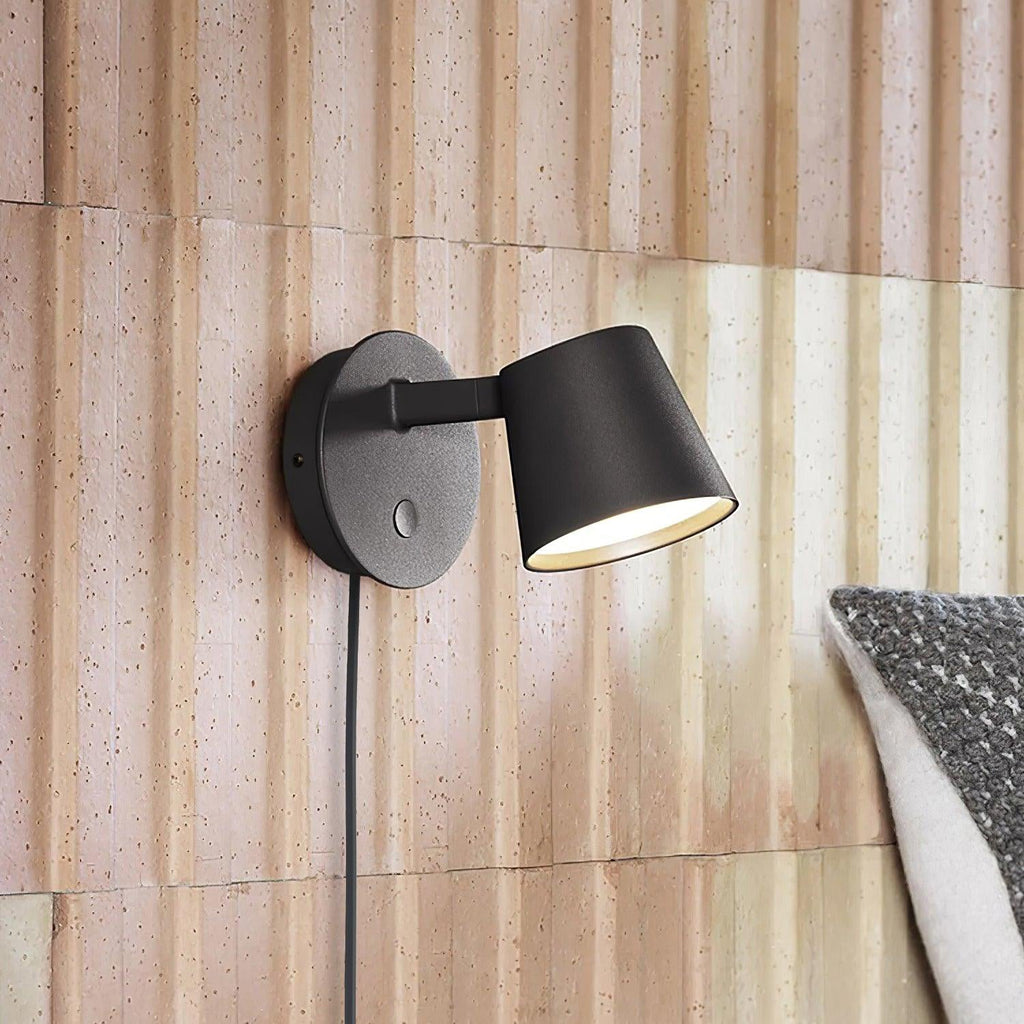 Lampada da parete Tip Plug-In — Testa e braccio regolabili, interruttore sul cavo