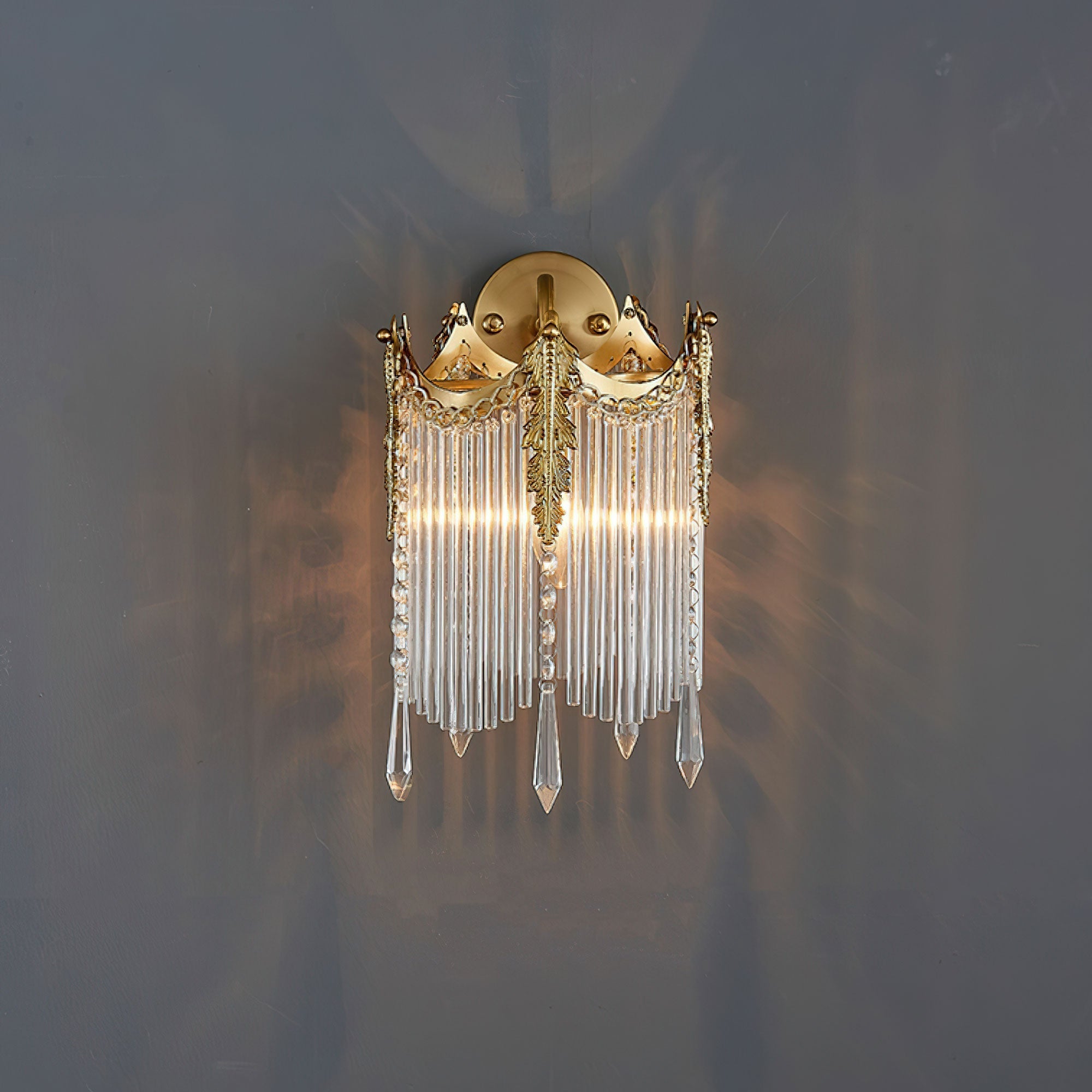 Vacarro Wall Lamp — Decorative Interior Sconce