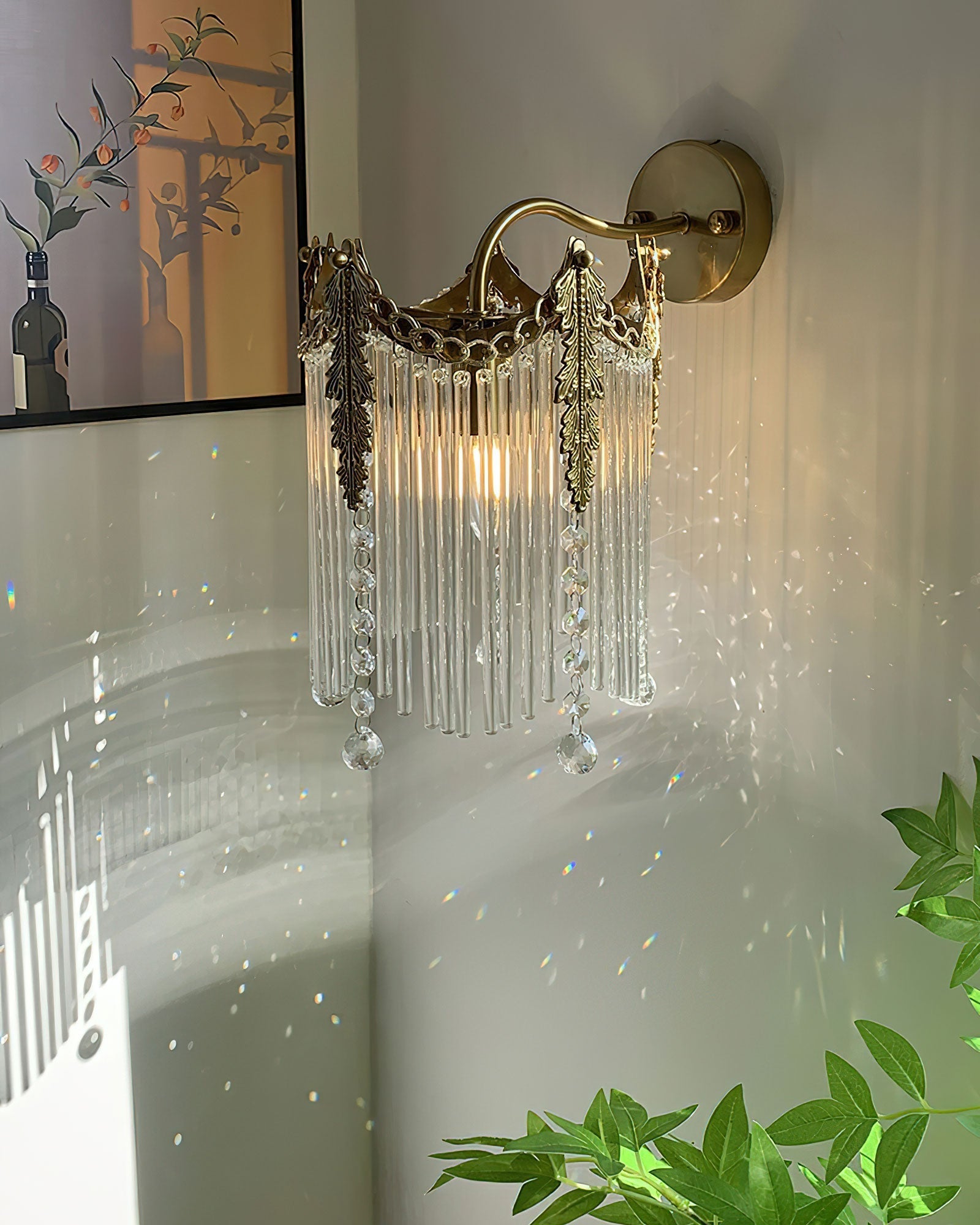Vacarro Wall Lamp — Decorative Interior Sconce