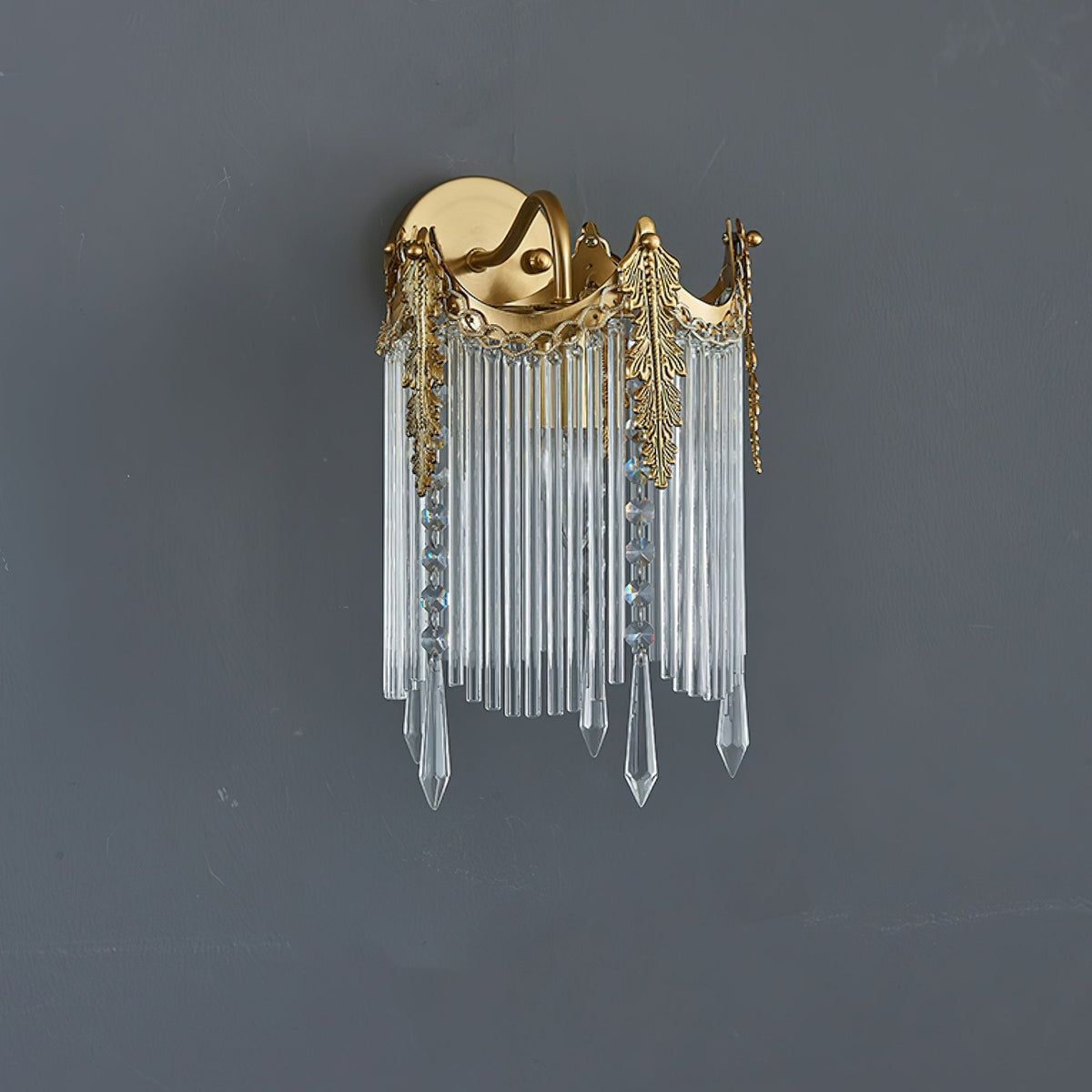 Vacarro Wall Lamp — Decorative Interior Sconce