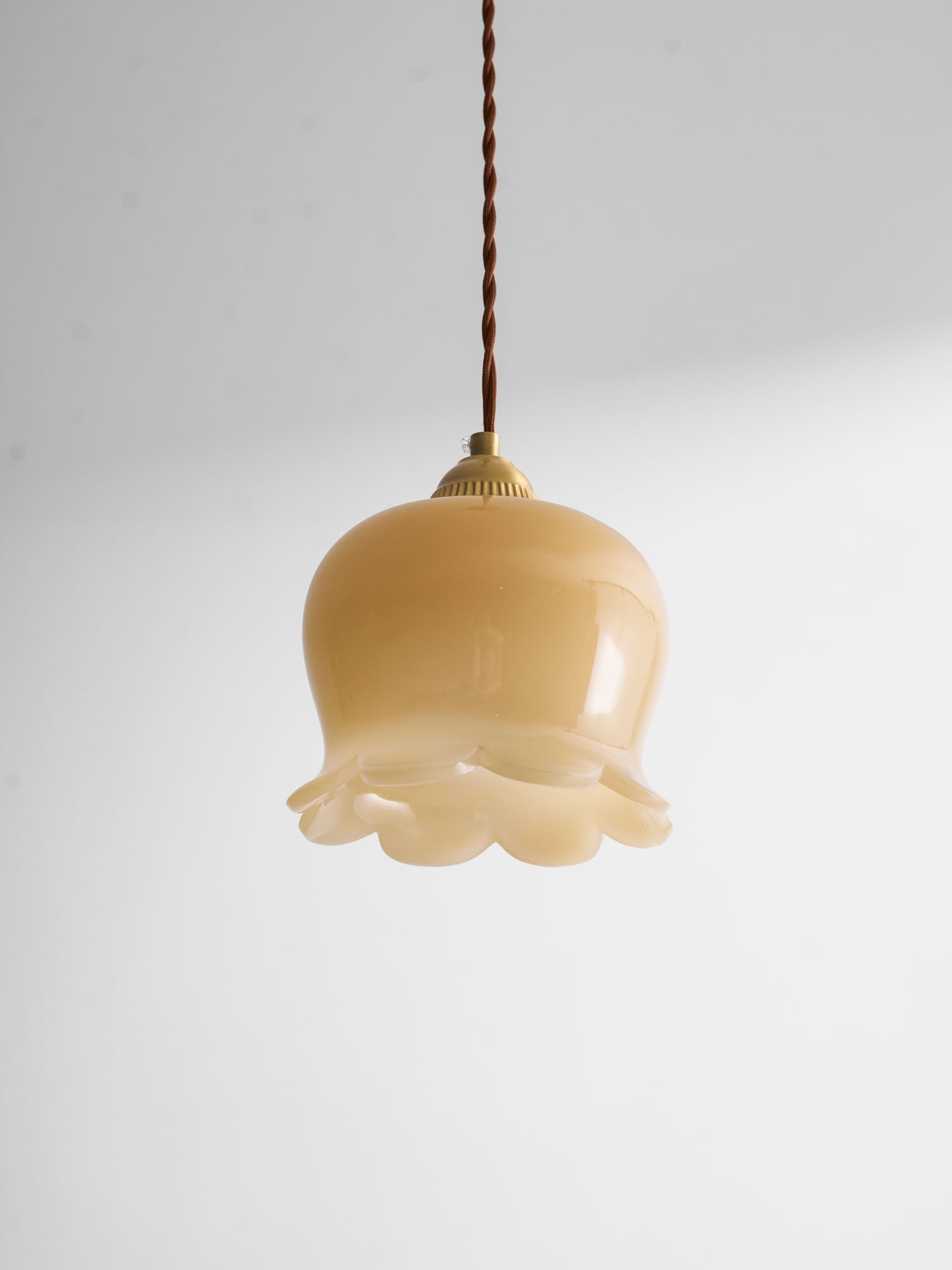 Valley Flower Pendant Lamp — Sculptural Bell-Shaped Shade