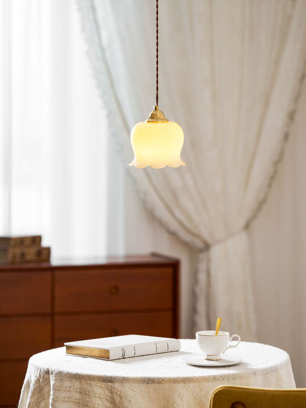 Valley Flower Pendant Lamp — Sculptural Bell-Shaped Shade