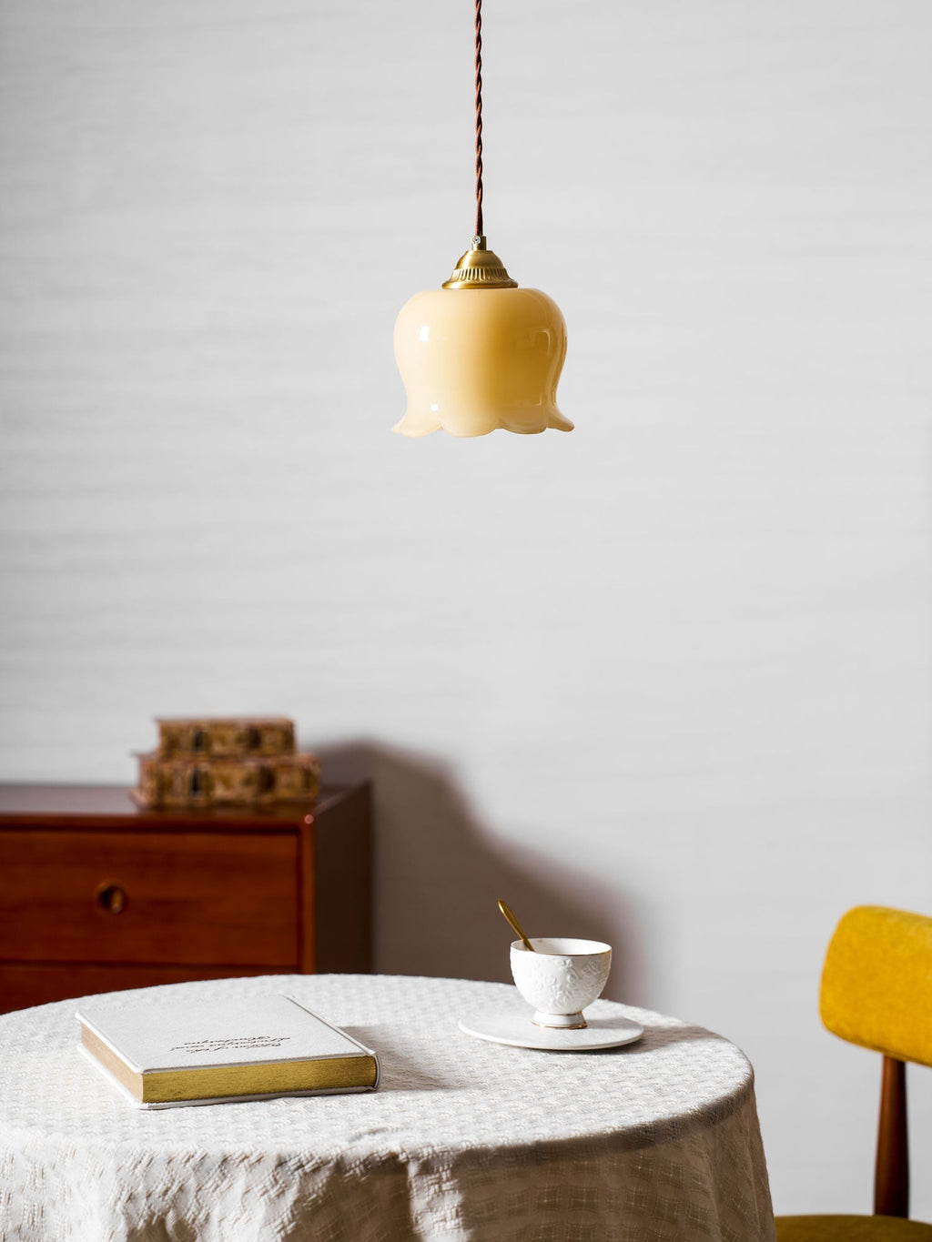 Valley Flower Pendant Lamp — Sculptural Bell-Shaped Shade