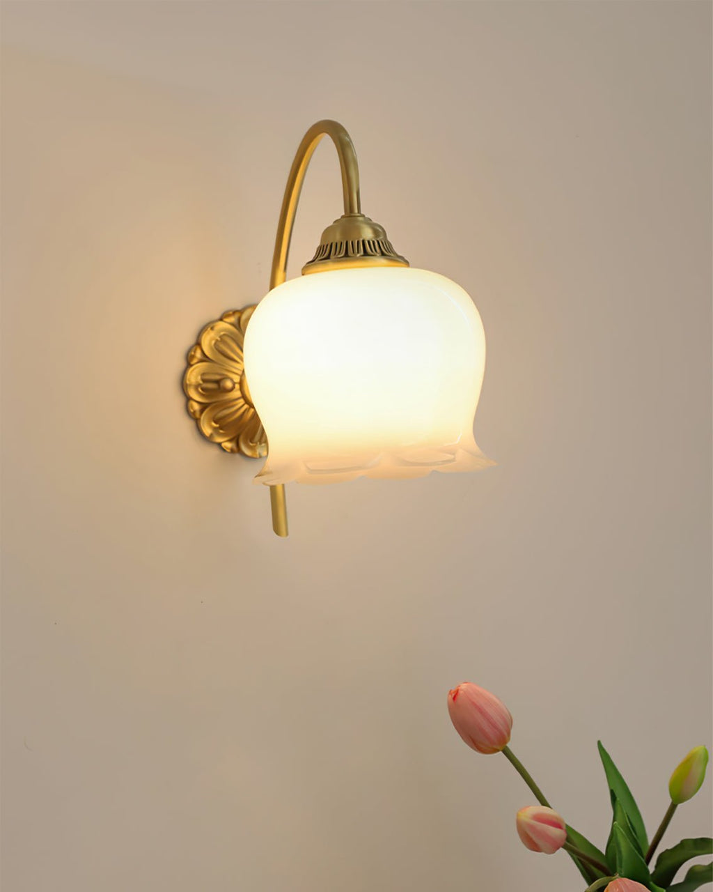 Wandleuchte Valley Flower — Beiger Orchideenbesatz