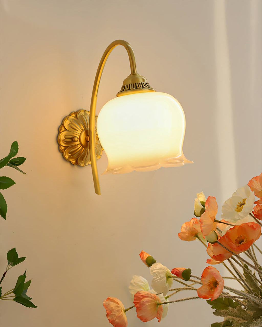 Wandleuchte Valley Flower — Beiger Orchideenbesatz