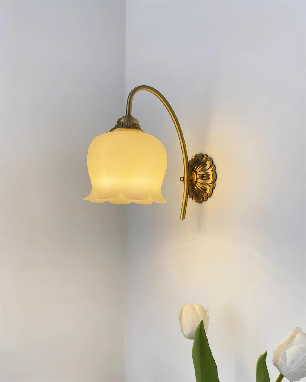 Wandleuchte Valley Flower — Beiger Orchideenbesatz