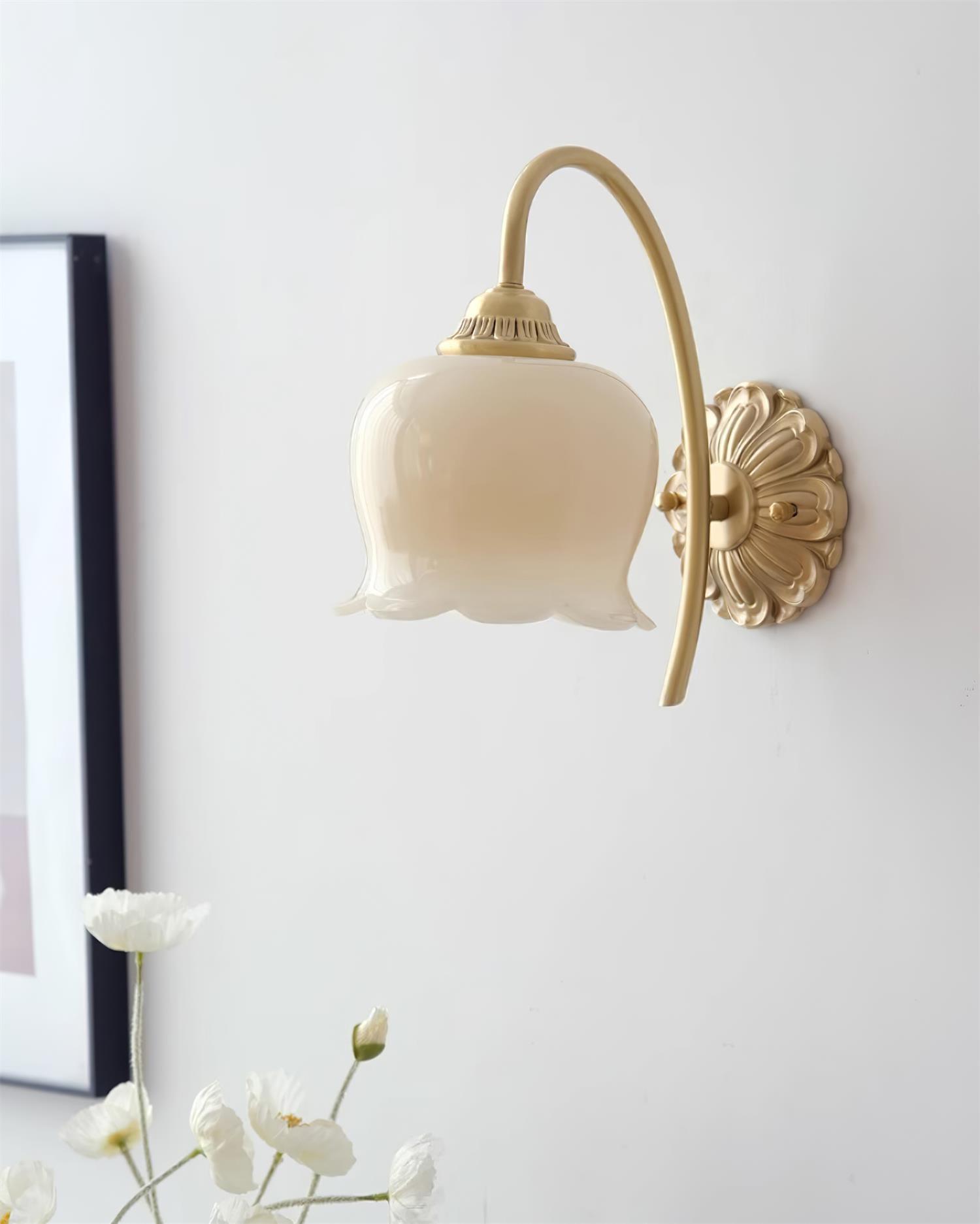 Wandleuchte Valley Flower — Beiger Orchideenbesatz
