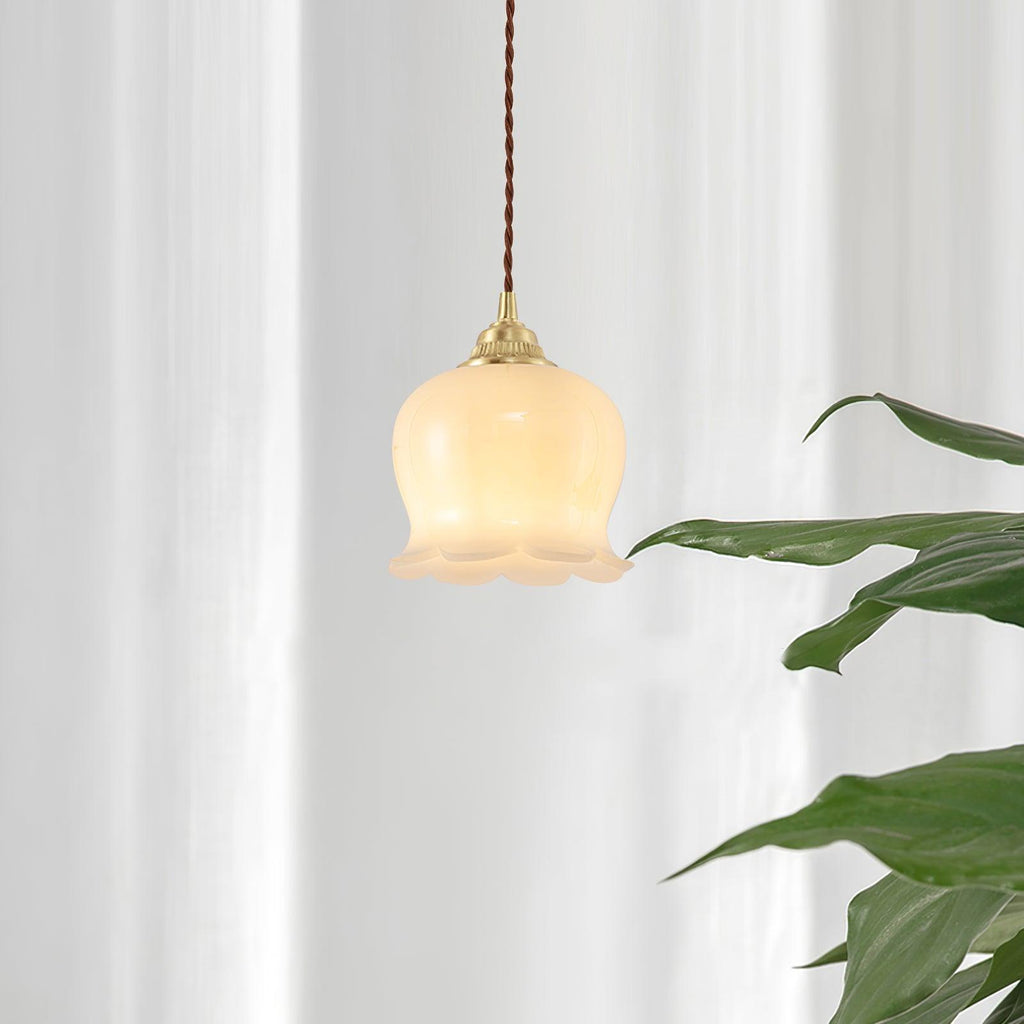 Valley Flower Pendant Lamp — Sculptural Bell-Shaped Shade