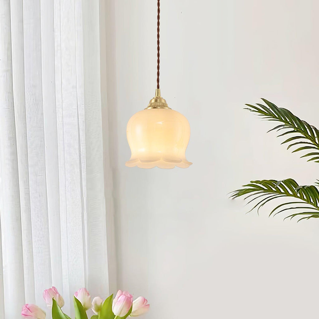 Valley Flower Pendant Lamp — Sculptural Bell-Shaped Shade