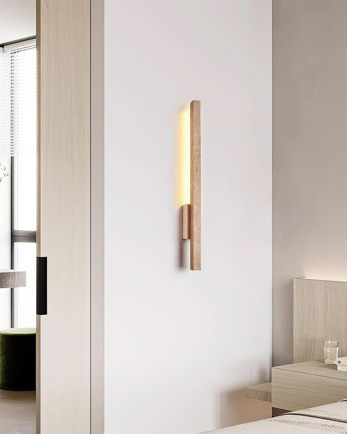 Lampada da parete sottile Opalyn in travertino - LED integrato bianco caldo 3000K