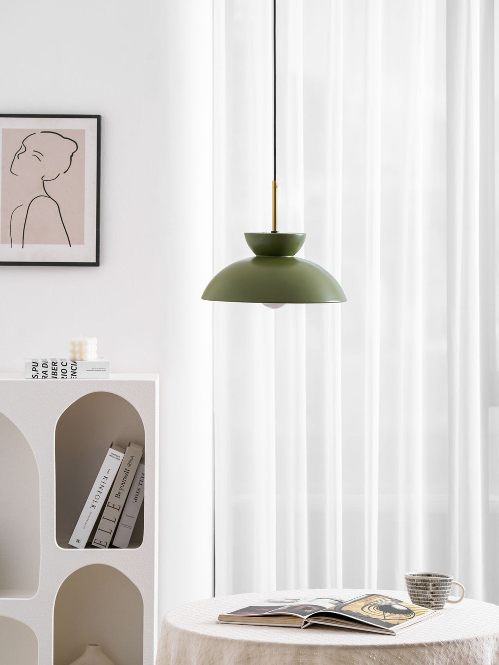 Závěsná lampa Veepee — obrácený sochařský design
