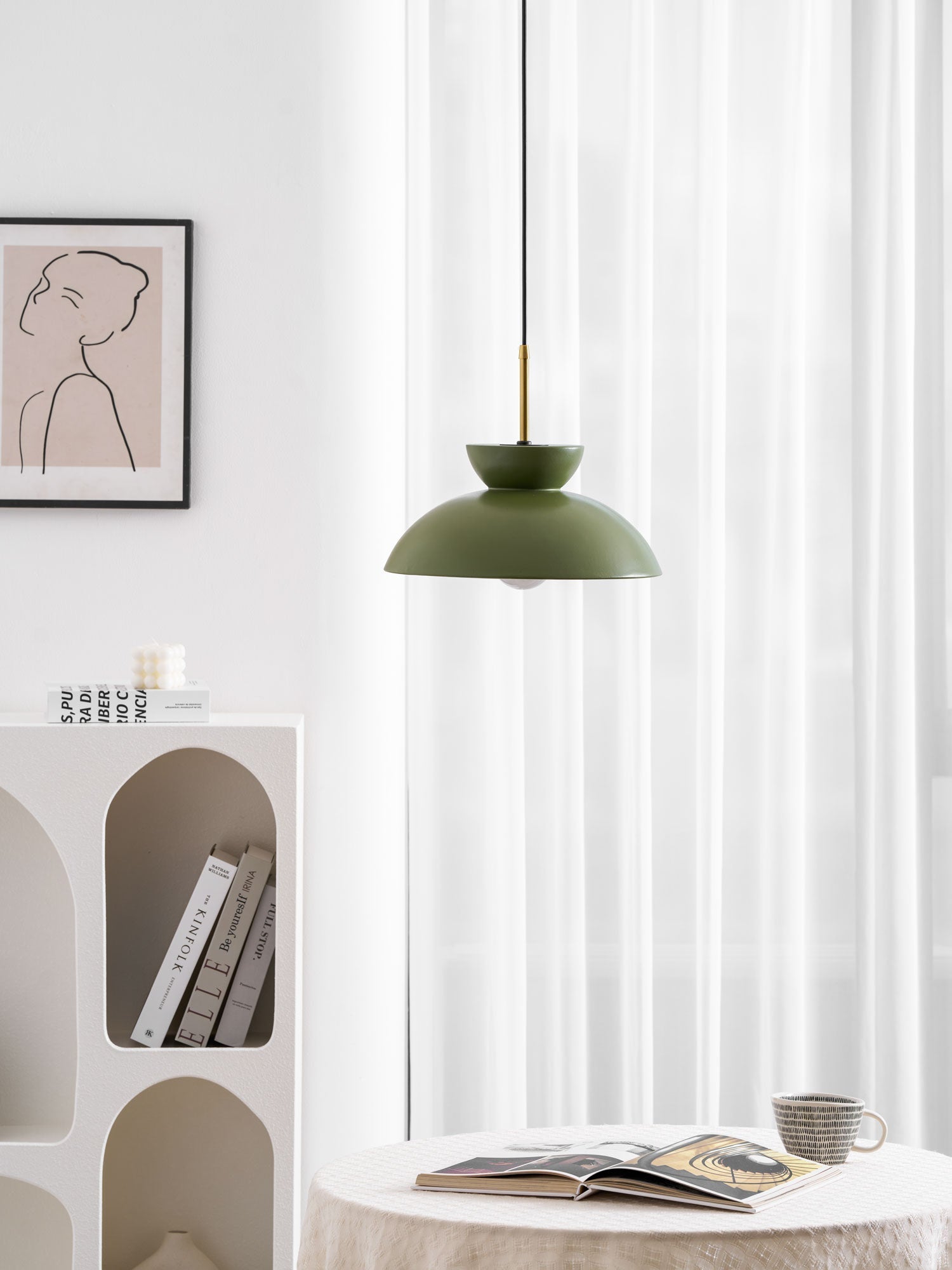 Závěsná lampa Veepee — obrácený sochařský design