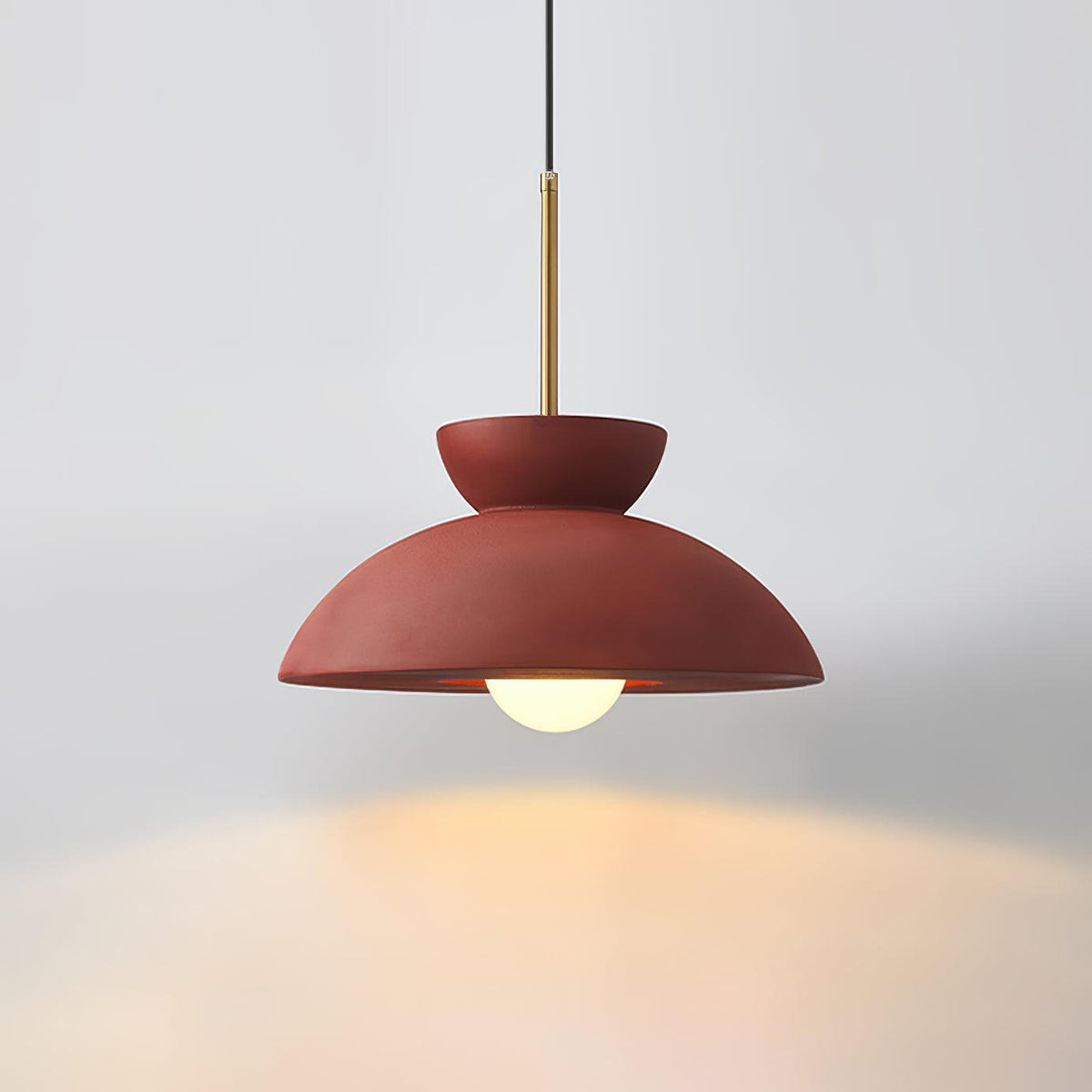 Závěsná lampa Veepee — obrácený sochařský design
