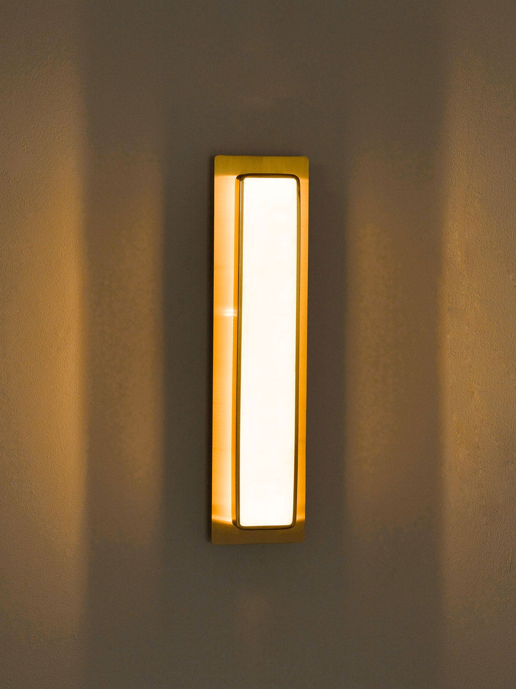 Velmora Alabaster Wall Light — Rounded Edges
