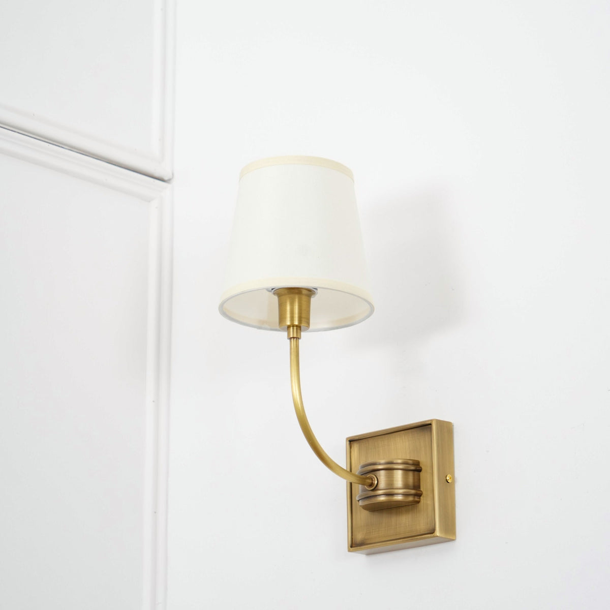 Nástěnná lampa Victor - černý bronz, látkové stínidlo