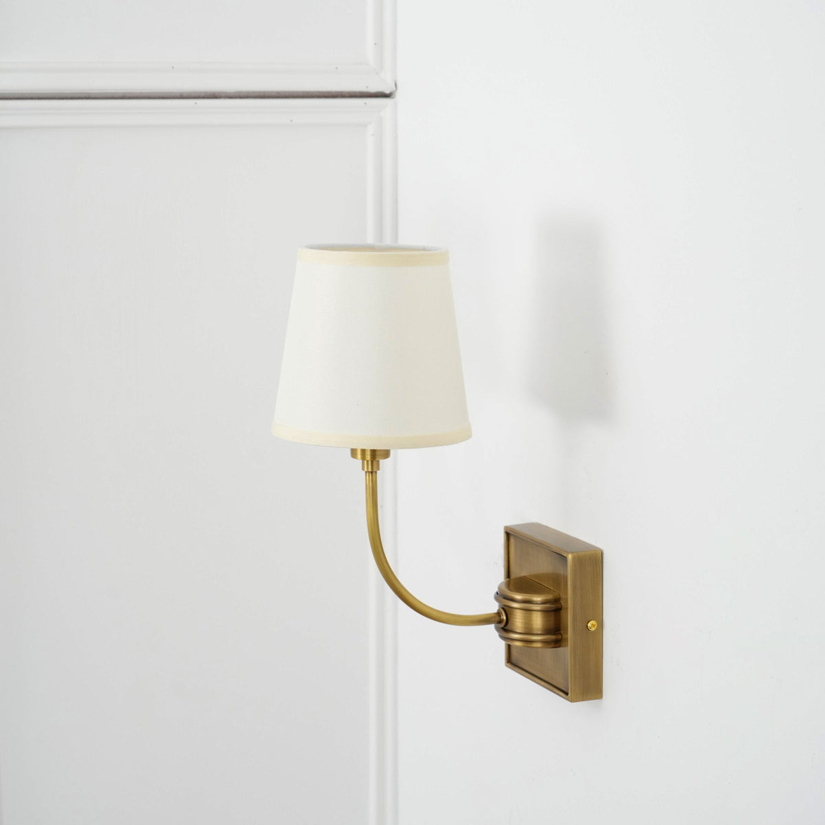 Nástěnná lampa Victor - černý bronz, látkové stínidlo